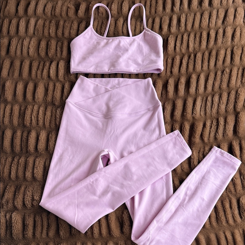 SASKI Light Pink Seamless Yoga Set - Crop Top & High-Waist Leggings